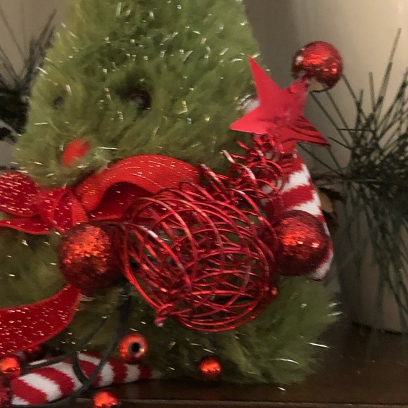 Plush Christmas Cutie - Picture 4 of 8